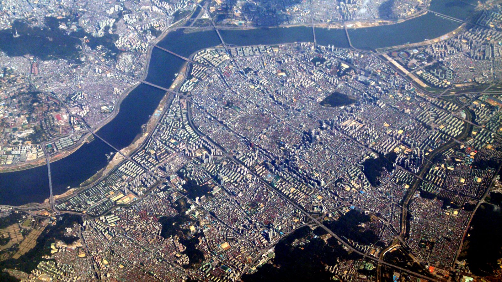 Skyline of Gangnam and Seocho districts in Seoul, South Korea, home to many advanced medical screening centres driving the countrys rise as a global healthcare hub